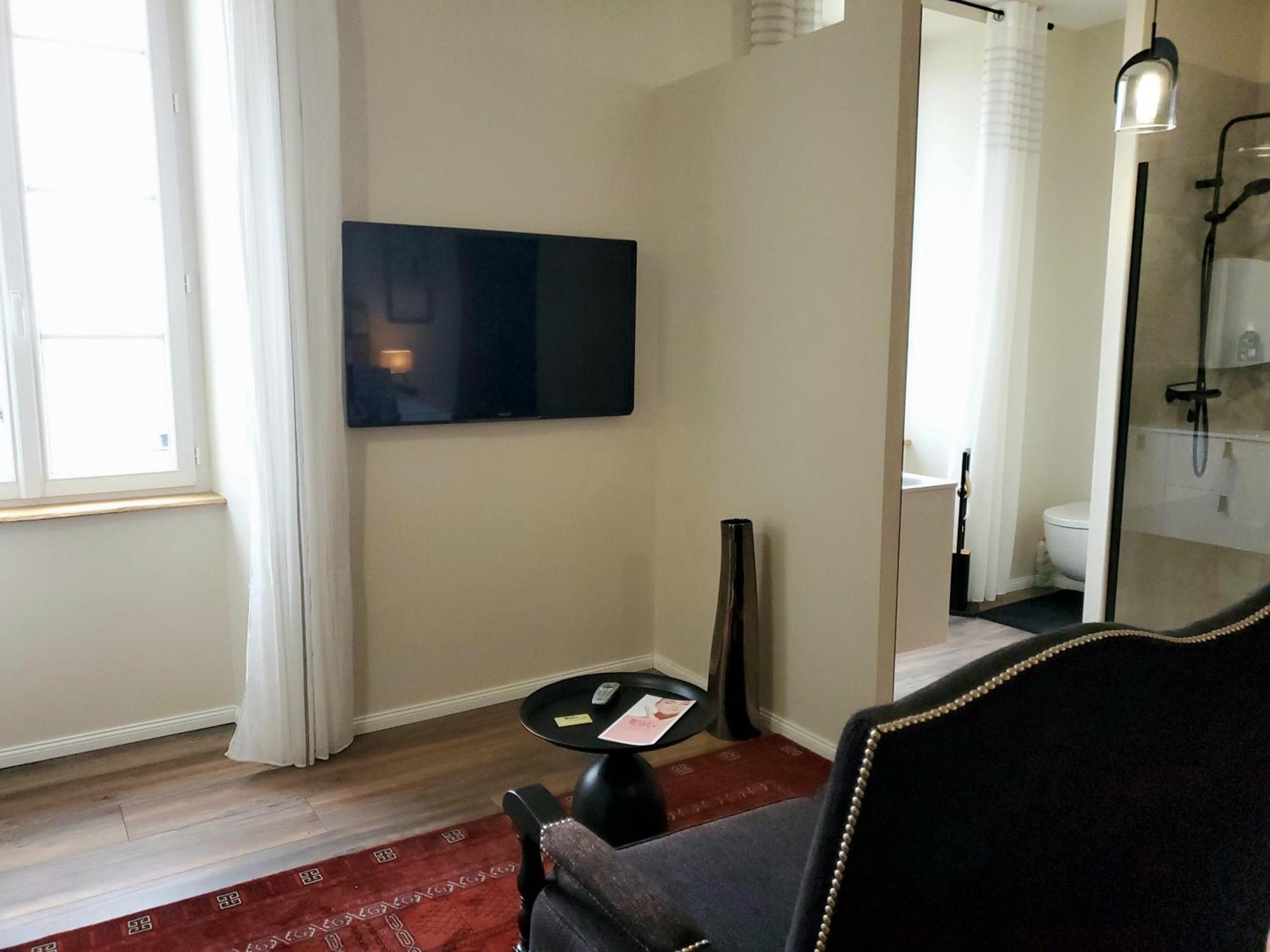 Domaine De La Gemoliere Bed & Breakfast Gemozac ภายนอก รูปภาพ