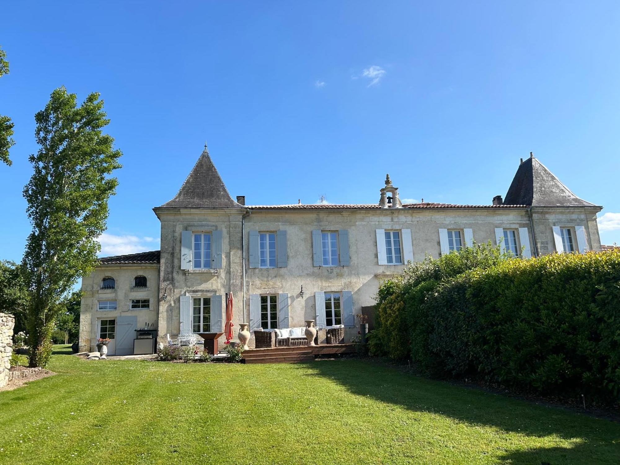 Domaine De La Gemoliere Bed & Breakfast Gemozac ภายนอก รูปภาพ