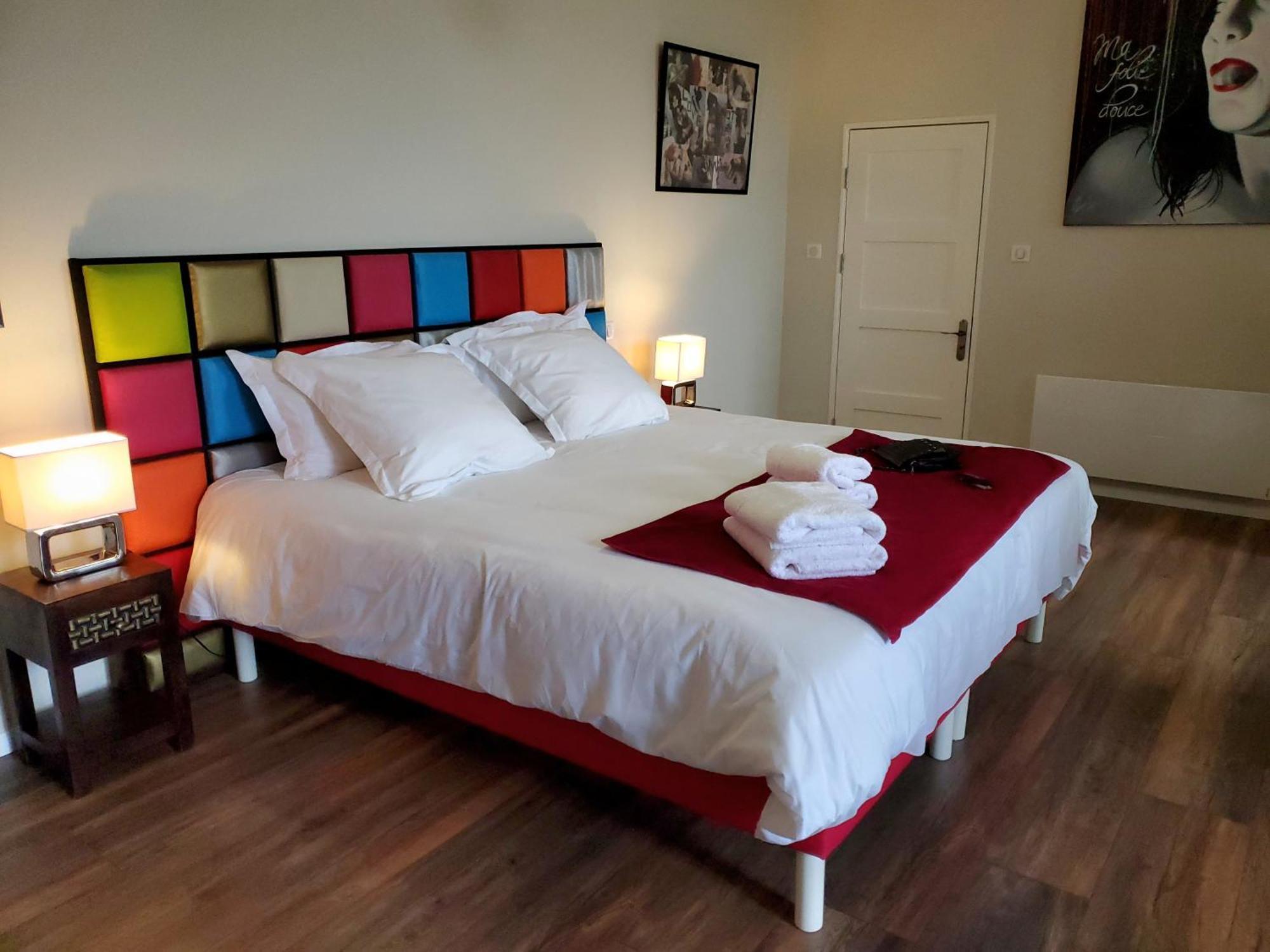 Domaine De La Gemoliere Bed & Breakfast Gemozac ภายนอก รูปภาพ